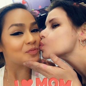 Meet your Posher, Roxanne